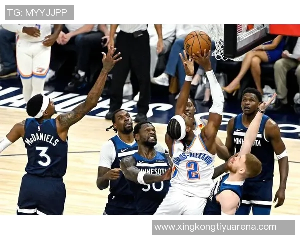 锡安时隔八个月重返赛场迎首胜上次赢球还是今年三月对森林狼